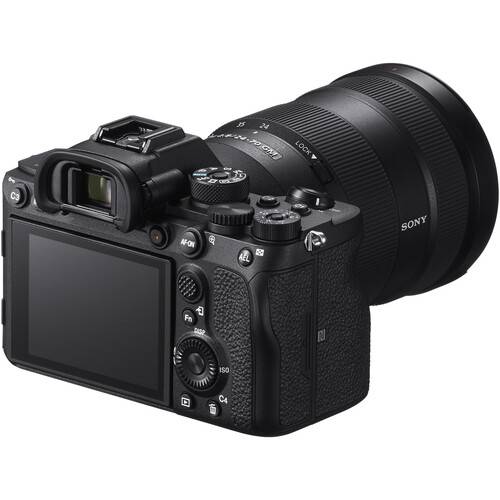 Sony Alpha a7R IVA Mirrorless Digital Camera with Sigma 100400mm F56.