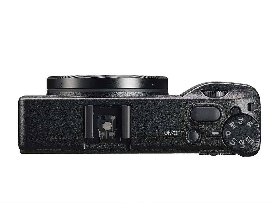 RICOH GR IIIx Digital Camera +64GB +Case (Ricoh Malaysia) | Camera2u